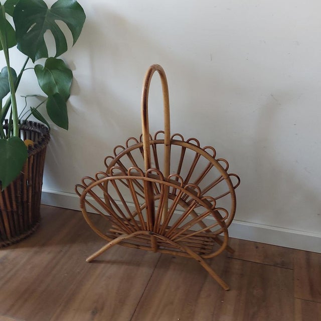 Franco Albini Bamboo Magazine Holder attributed to Franco Albini, 1960s For Sale - Image 4 of 9