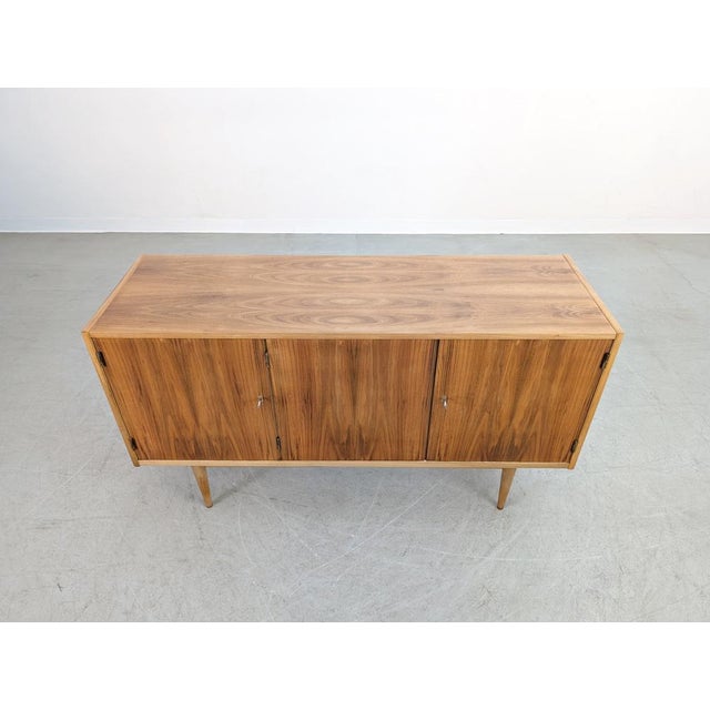 Wood Mid-Century Modern Sideboard in Walnut, 1960s For Sale - Image 7 of 10