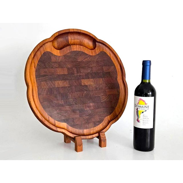 Wood 1960s Danish Teak Wood Scalloped Charcuterie/Carving Board Designed by Richard Nissen For Sale - Image 7 of 9