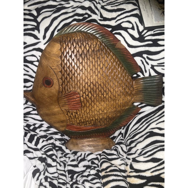 1970s Mid-Century Modern Hawaiian Tiki Style Hand-Carved Wood Tropical Fish Sculpture For Sale - Image 9 of 10
