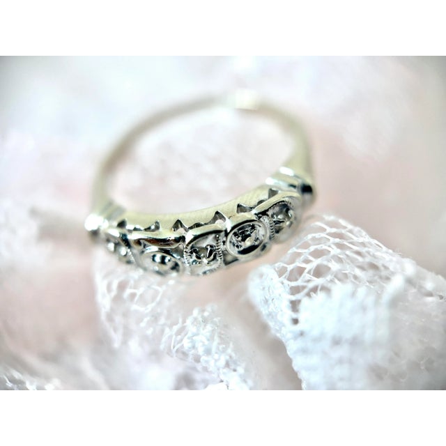 Mid 20th Century Vintage White Gold Single Cut Diamond Ring, Size 6.5, 10k For Sale In Los Angeles - Image 6 of 8