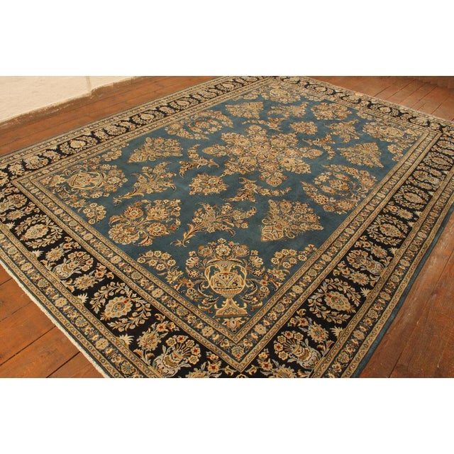 Middle Eastern Rug in Wool For Sale - Image 9 of 10