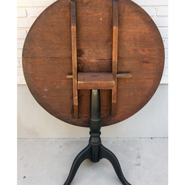 Biedermeier Biedermeier Style Burl Wood Tilt Top Round Breakfast Side Table For Sale - Image 3 of 5