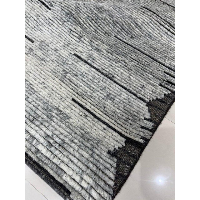9x12 Gray Hand-Knotted Wool Striated Horizon Geometric Modern Carpet Rug For Sale - Image 10 of 13
