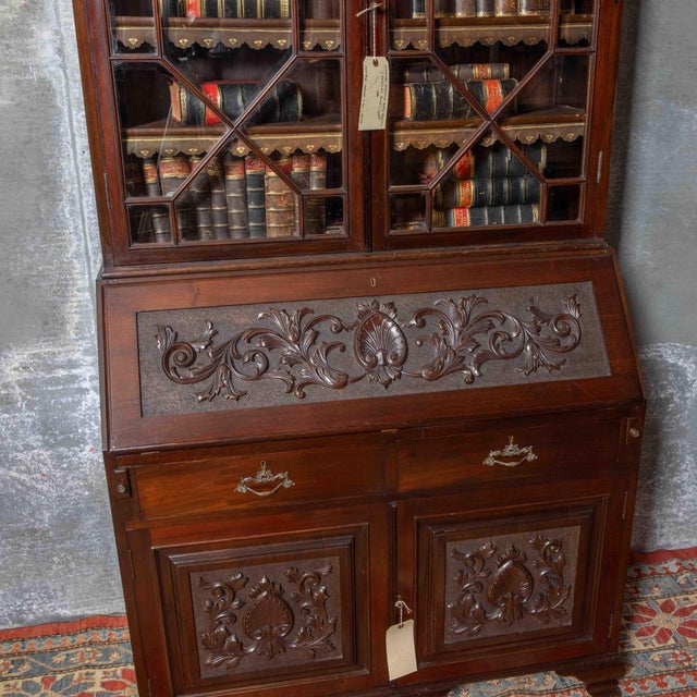 This is a super quality Edwardian mahogany bureau bookcase in great condition aside form one or two scratches under the...