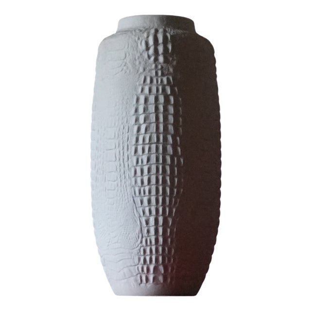 Vintage German Vase in Biscuit Porcelain from AK Kaiser, 1960s For Sale