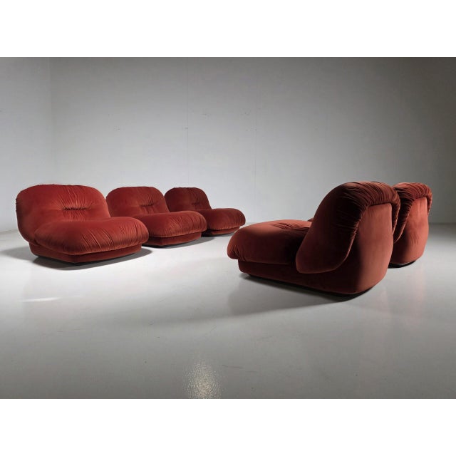 A rare set of modular lounge chairs designed by Alberto Rosselli for Saporiti Italia in the 1970s. The design is defined...