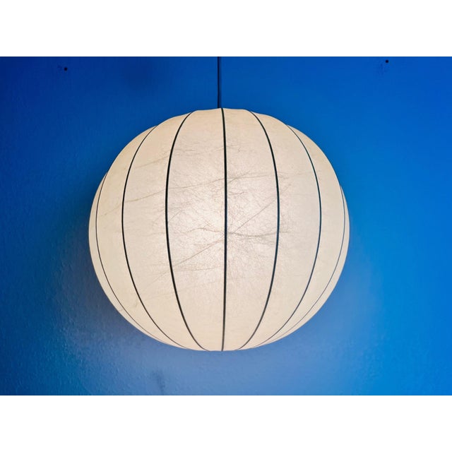 Mid-Century Round Cocoon Pendant Lamp, 1960s, Italy For Sale - Image 9 of 10
