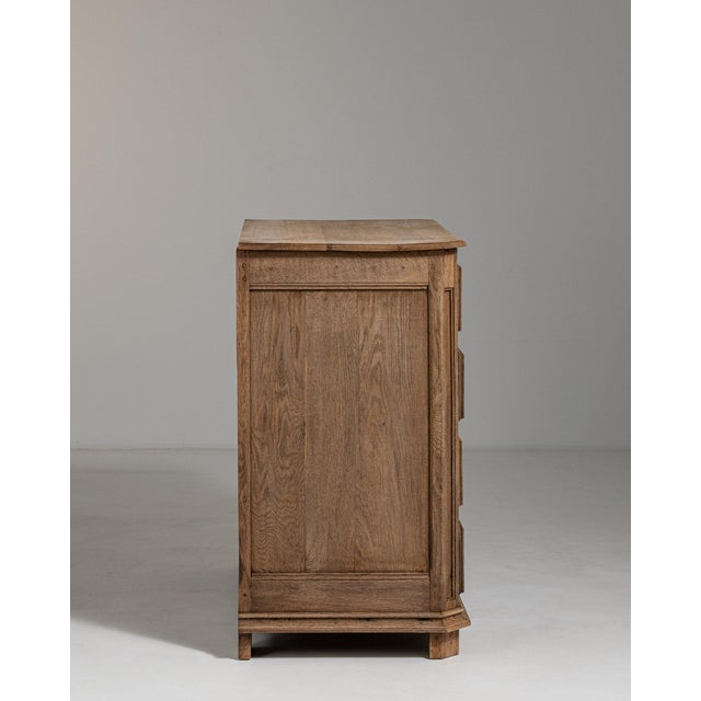 Early 19th Century France Amber Wood Chests of Drawers For Sale - Image 9 of 11