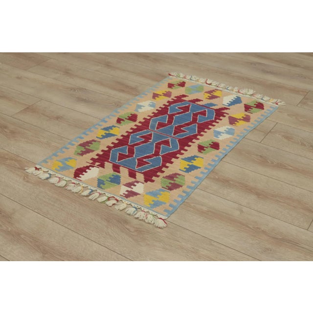 Size: 1.8 x 3 ft ( 56 x 91 cm) 22 x 26 inches Color: Organic Natural Dye ( Beige,Red,Blue,Cream ) Material: 100% Hand Spun...
