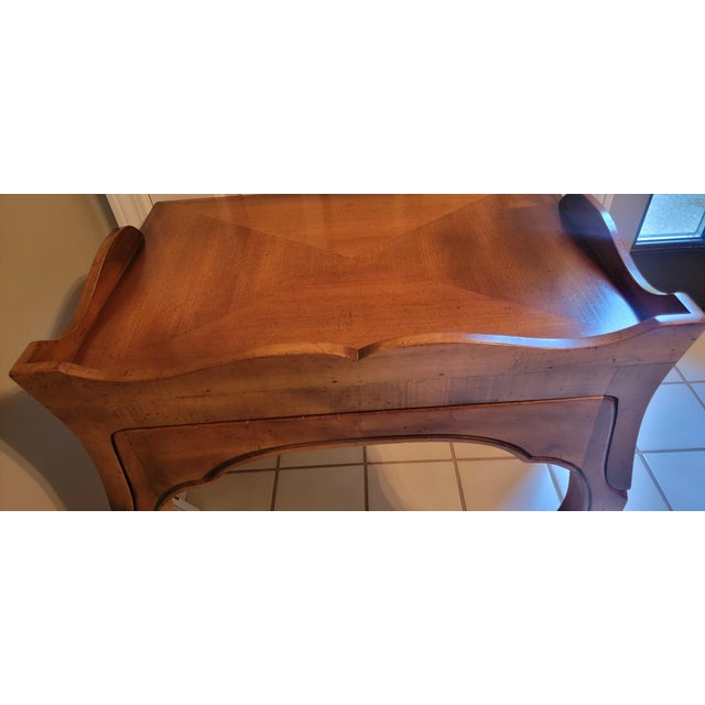 1960s Rococo Style Cherry Side Table With Removable Tray and Brass Mounted Legs For Sale - Image 9 of 15