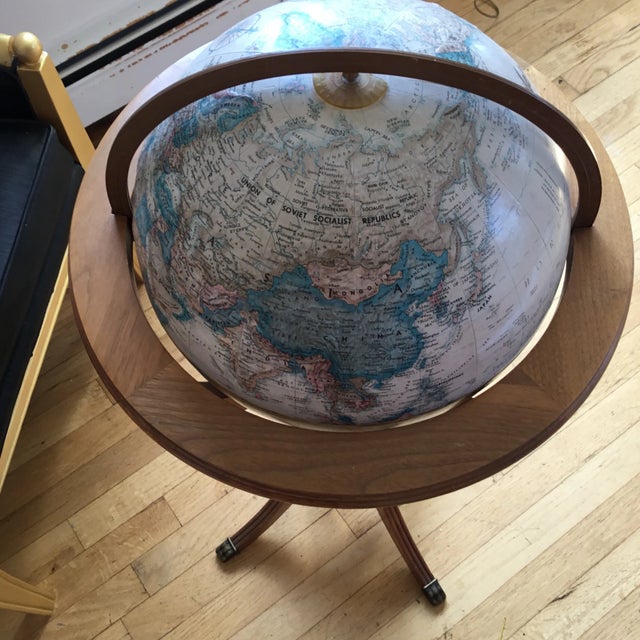 Vintage 1960s Reploge Globe on Stand With Claw Feet For Sale - Image 10 of 11