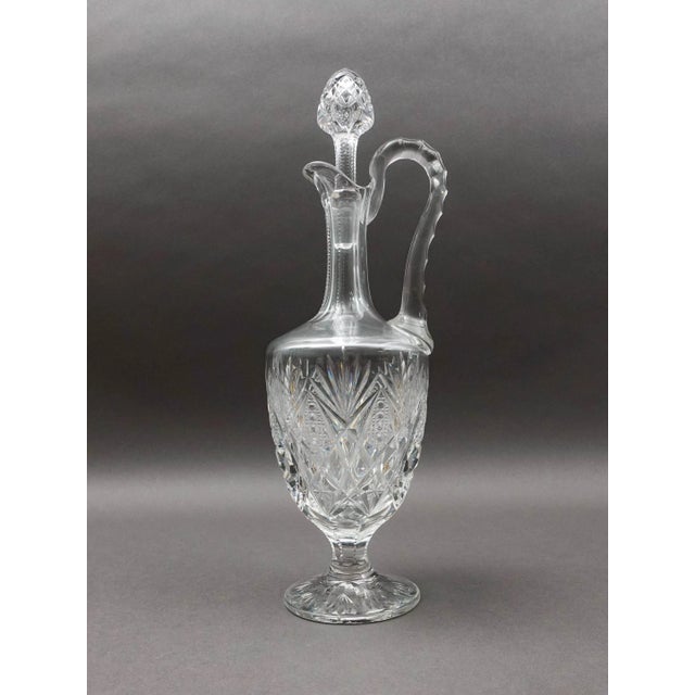 St. Louis France Florence Pineapple Cut Crystal Wine Decanter With Stopper. Measures approximately 5 1/2" long, 5" wide,...