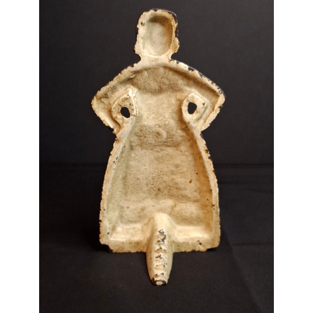 Antique Cast Iron Woman Hands on Hips Doorstop Original Paint 1920s Albany Foundry Americana For Sale In Boston - Image 6 of 11