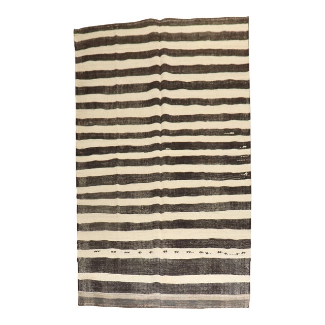 Striped Vintage Turkish Kilim - 5'9" x 9'4" For Sale