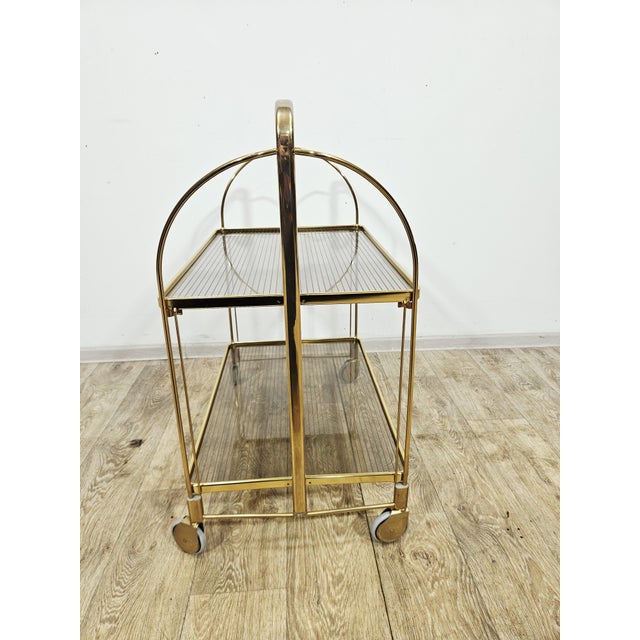 Mid-Century Modern Folding Bar Cart in Brass and Ribbed Acrylic Glass, 1960s For Sale - Image 4 of 18