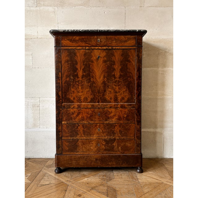 Louis Philippe Fall-Front Secretary in Flame Mahogany, 19th Century For Sale - Image 3 of 3