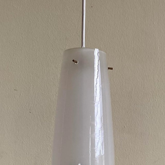 White Murano Glass Pendant by Alessandro Pianon for Vistosi, 1960s For Sale - Image 10 of 14