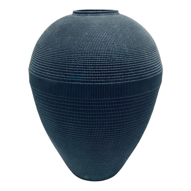Postmodern Black Corrugated Cardboard Vase by Flute, Chicago For Sale