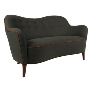 Scandinavian Model 185 Curved Sofa or Loveseat from Slagelse, Denmark, 1950s For Sale