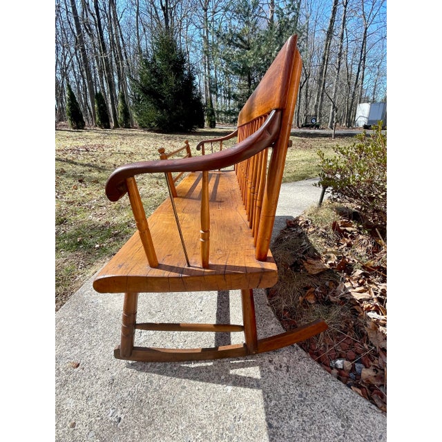 American Antique Pennsylvania Mammy / Rocking Bench For Sale - Image 3 of 12