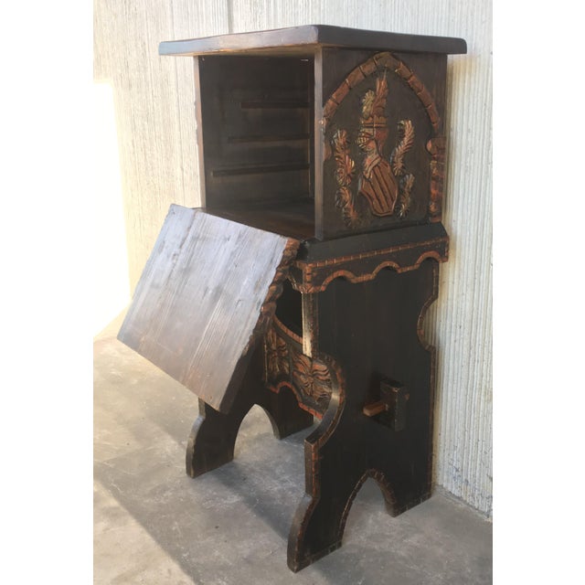 20th Century Carved and Polichromed Cabinet Bar on Stand Varqueno, Buffet, Spain For Sale In Miami - Image 6 of 13