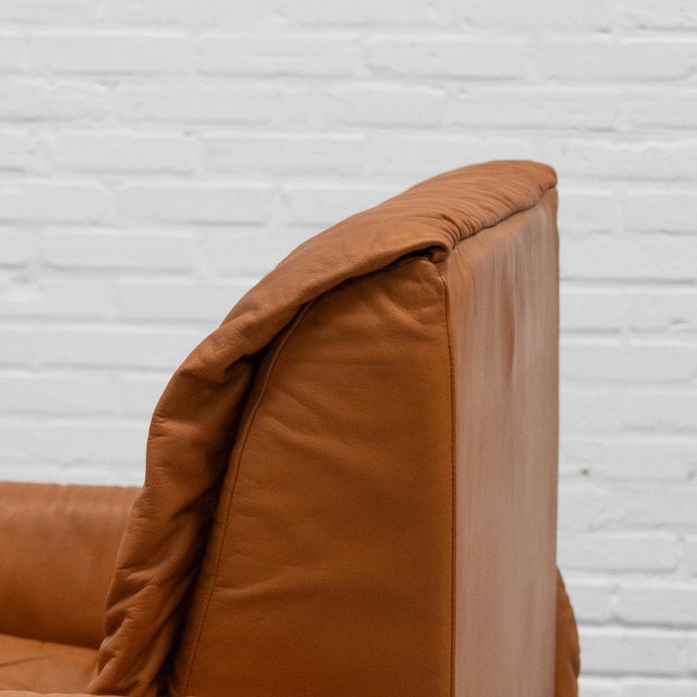 1970s Cognac Leather Armchair from Bonacina, Italy, 1970s For Sale - Image 5 of 17