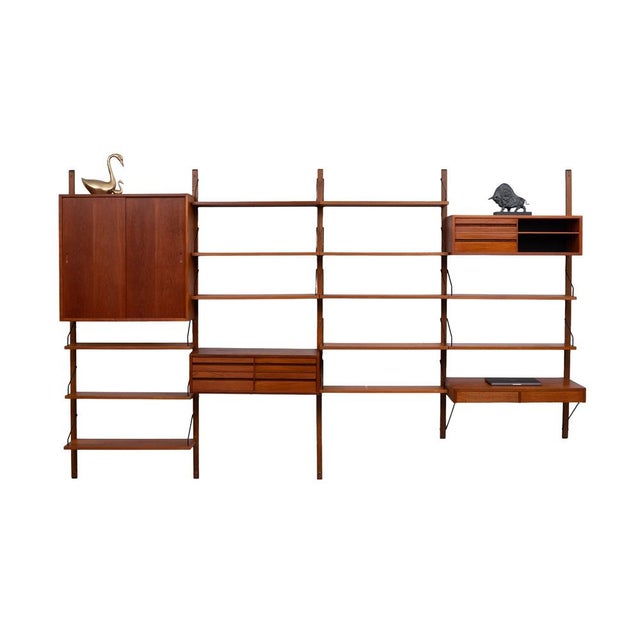 Vintage Royal Wall System with 4 Cabinets in Teak by Poul Cadovius, 1960s, Set of 23 For Sale - Image 6 of 18