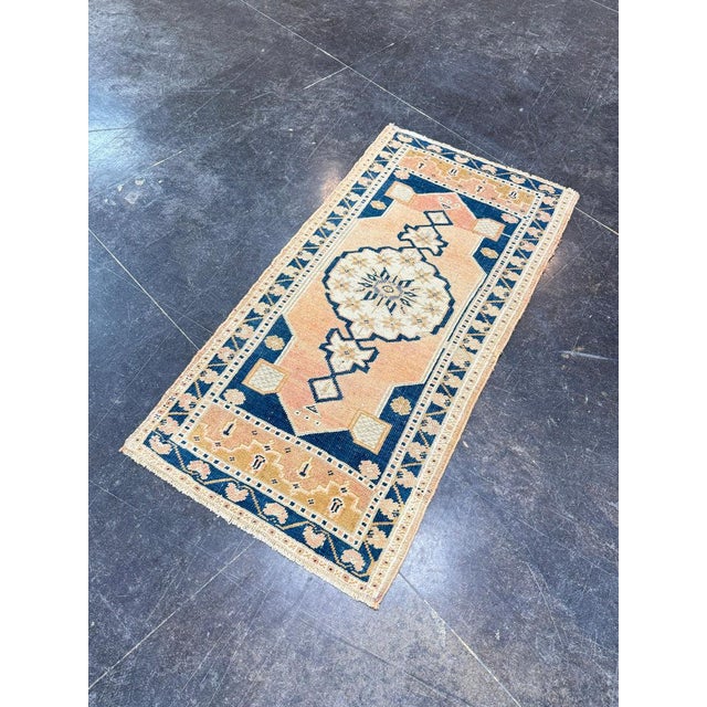 Early 21st Century Turkish Mini Rug Oriental Hand Knotted Vintage Rug 1'7" x 2'8" #17465 For Sale - Image 5 of 8