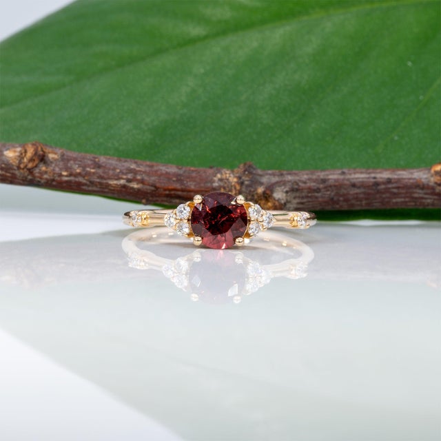 2020s Red Spinel Ring With Earth-Mined Diamond Accents in Solid 14k Gold, Size 6.75 For Sale - Image 5 of 9
