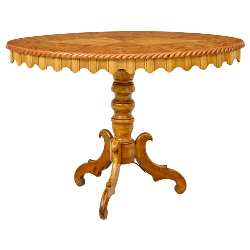 19th Century Inlaid Burr Birch Oval Occasional Table, 1870s For Sale