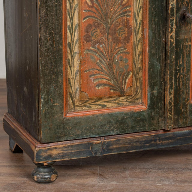Early 19th-Century Swedish Original Painted Pine Sideboard Cabinet For Sale - Image 10 of 13
