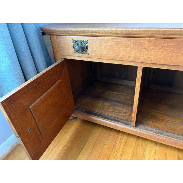 Antique Victorian Quartersawn Oak Carved Sideboard/Cabinet Circa 1890-1910 For Sale - Image 4 of 6