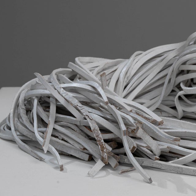 The Choucha Tassel in White exudes a fresh and elegant aesthetic, perfect for brightening up any space or accessory....