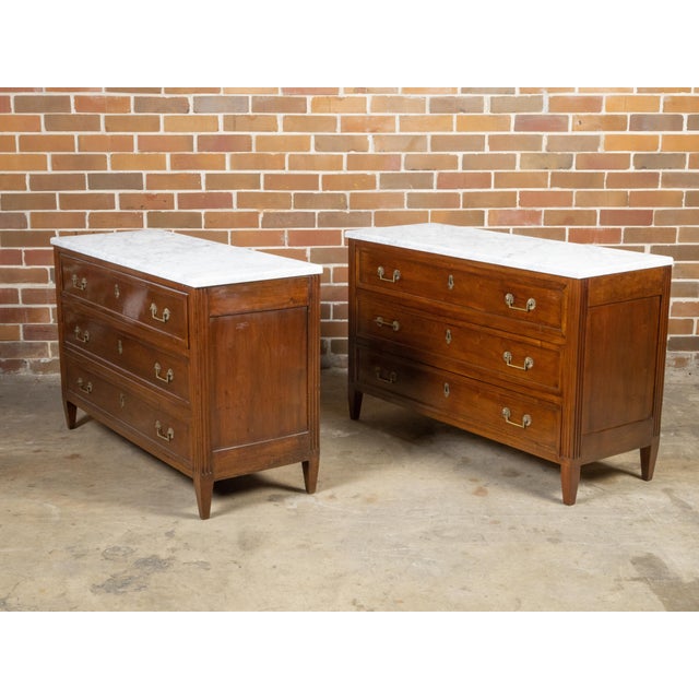 Pair of French 19th Century Three-Drawer Walnut Commodes with White Marble Tops For Sale In Atlanta - Image 6 of 12
