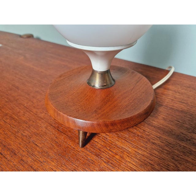 1960s Opaline Glass Tripoid Table Lamp, 1960s For Sale - Image 5 of 17