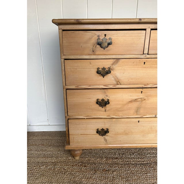 Mid 19th Century English Pine Dresser For Sale - Image 9 of 12