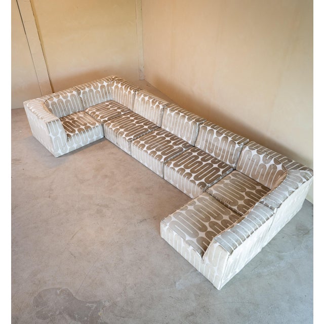 Textile Vintage Modulair Sofa in Geometric Velvet Fabric, 1970s, Set of 7 For Sale - Image 7 of 18