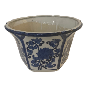 Blue and White Porcelain Cache Pot