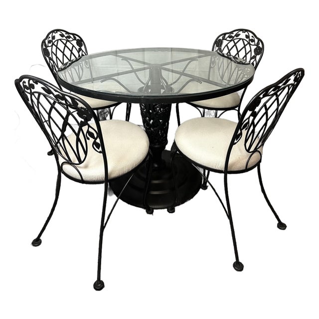 Vintage Woodard Lions Shaw Wildflower Patio Set For Sale