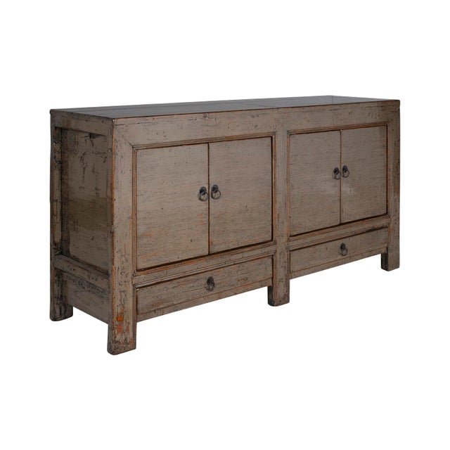 Part of Brendan Bass’s one-of-a-kind Le Monde collection, this globally sourced server embodies rare craftsmanship and...