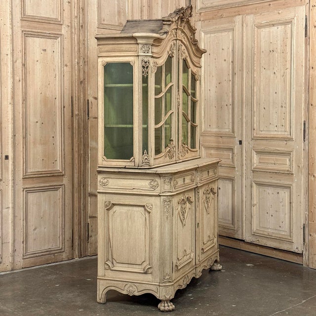 Antique Liegeoise Regence Stripped Oak Bookcase ~ Display Cabinet For Sale - Image 10 of 18