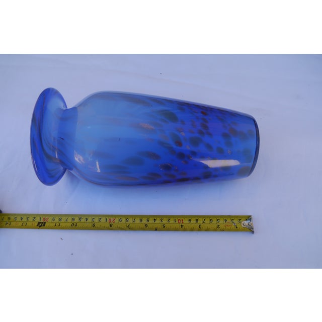 Contemporary Blue Ombre Art Cased Glass Vase With Gold Glitter Drip Swirl Accents Hand Blown For Sale - Image 10 of 13