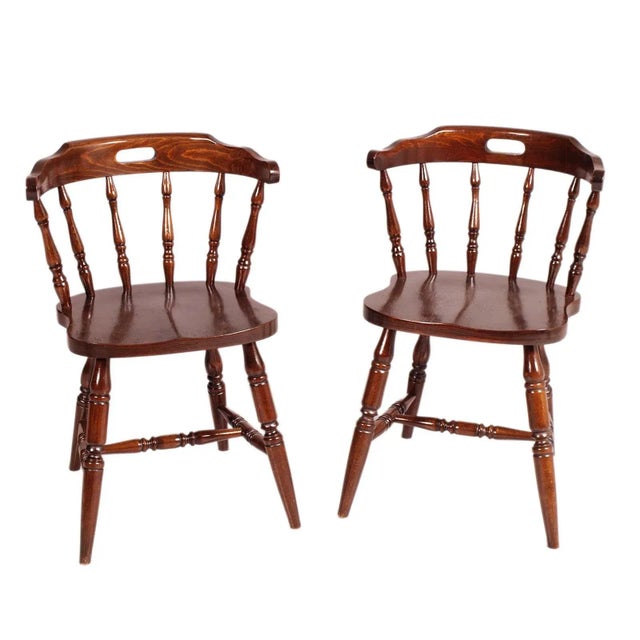 Old America Style Chairs in Chestnut, 1950s, Set of 4, in Very Good conditions. Designed 1950 to 1959