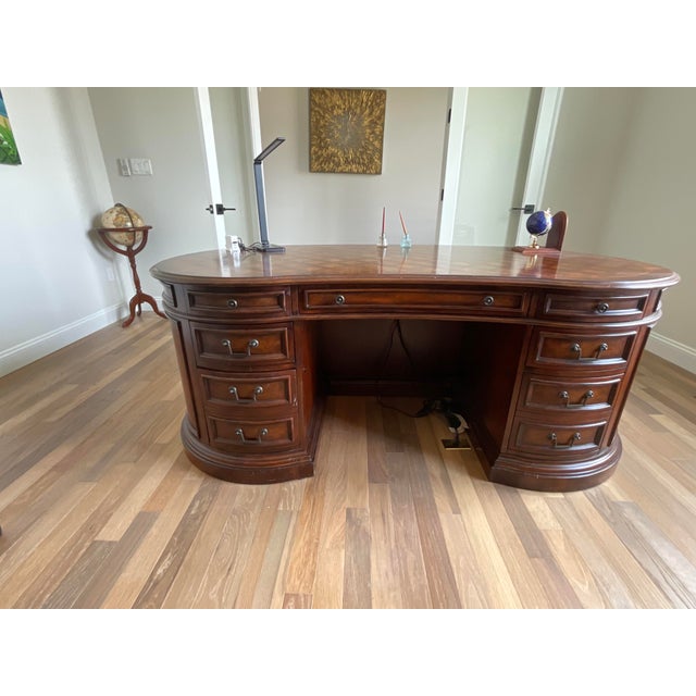 Hooker Furniture Seven Seas Executive Desk, Credenza & Lighted Hutch – 3-Piece Suite For Sale In Saint Louis - Image 6 of 14