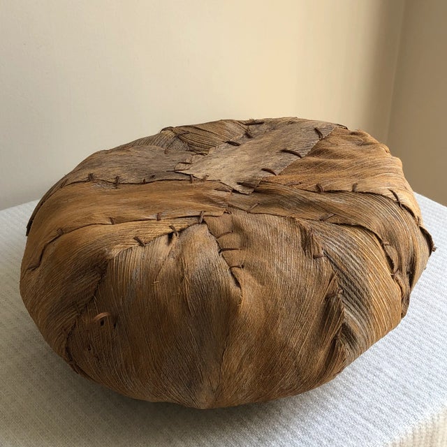 Mid-Century Palm Beach Regency Banana Leaf Basketry Bowl For Sale In Baltimore - Image 6 of 13