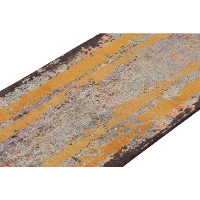 This 3x9 abstract runner is a new addition to Rug & Kilim’s Modern rug collection. Hand-knotted in wool and silk, its...