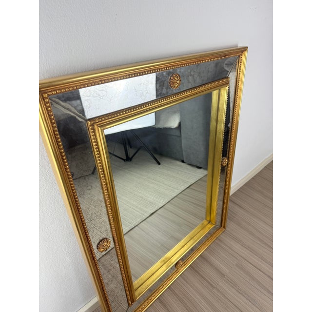 1950s French Giltwood Mirror with Floral and Shell Ornaments by Ateliers Jean Ancey, Paris, France, 1950s For Sale - Image 5 of 10