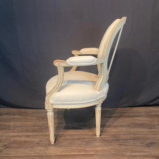 Cream French Louis XV Armchairs or Fauteuils - A Pair For Sale - Image 8 of 11
