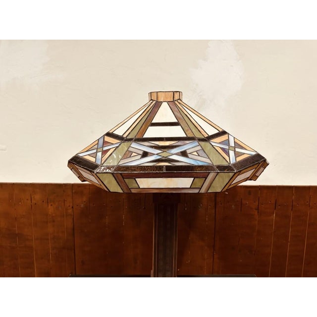 Metal English Tiffany Style Table Lamp For Sale - Image 7 of 10